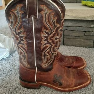 Tony lama cowgirl boot